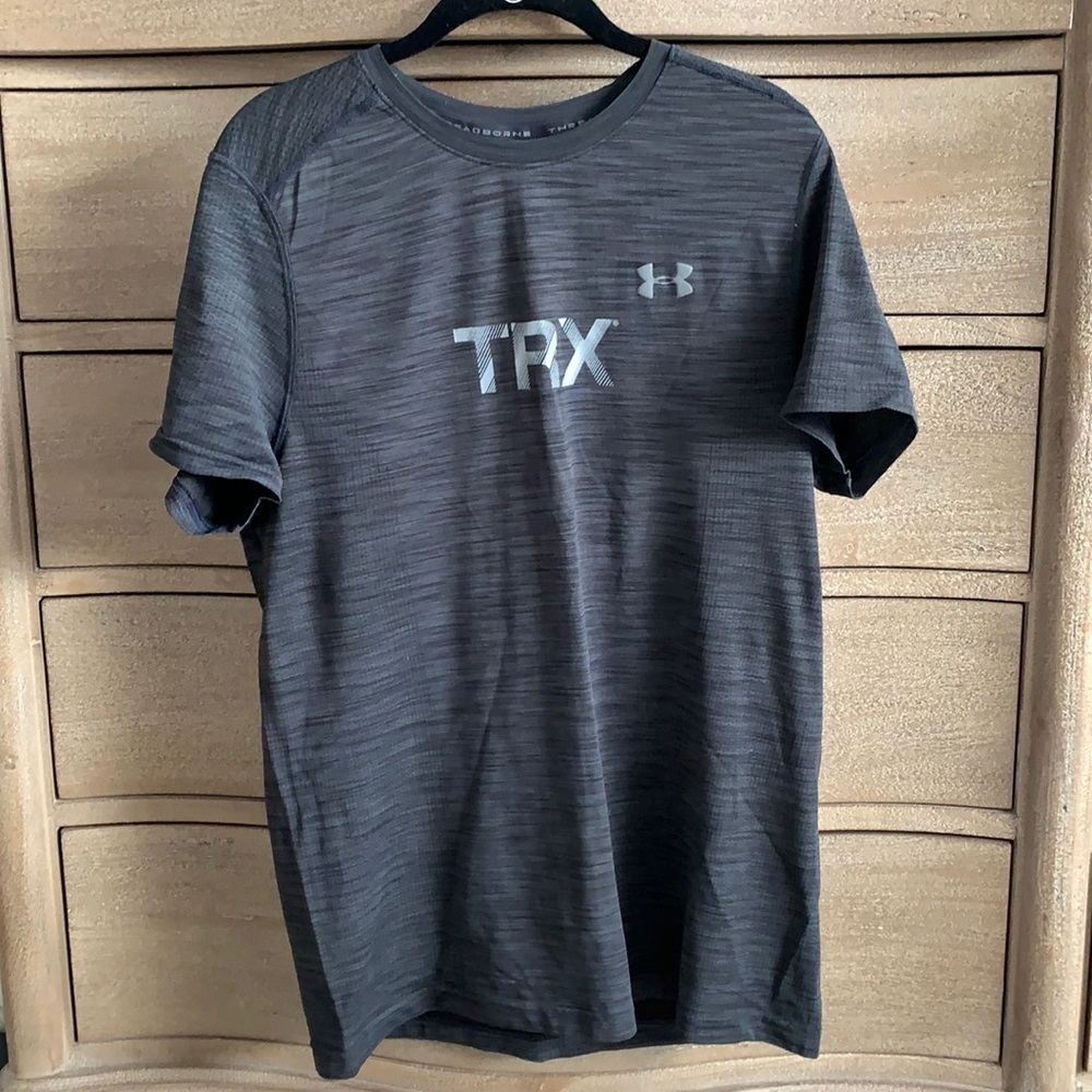 Under Armour TRX large fitted short sleeve shirt